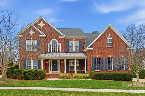 11416 Foggy Bank Ln, Charlotte, NC 28214