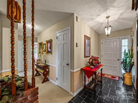 134 Lone Oak Dr, Clyde, NC 28721 photo 11