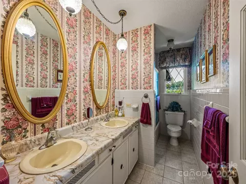 134 Lone Oak Dr, Clyde, NC 28721 photo 15
