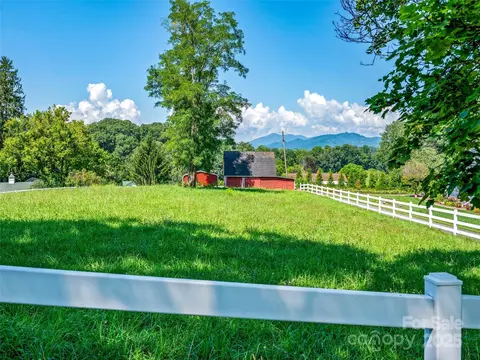 134 Lone Oak Dr, Clyde, NC 28721 photo 32