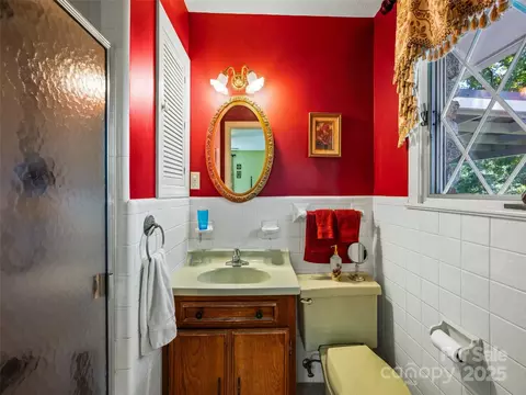 134 Lone Oak Dr, Clyde, NC 28721 photo 18
