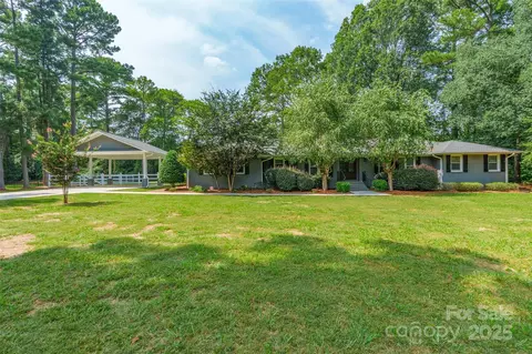 1122 Wendy Rd, Rock Hill, SC 29732