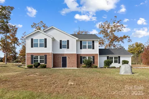1151 Bentley Ct, Rockwell, NC 28138