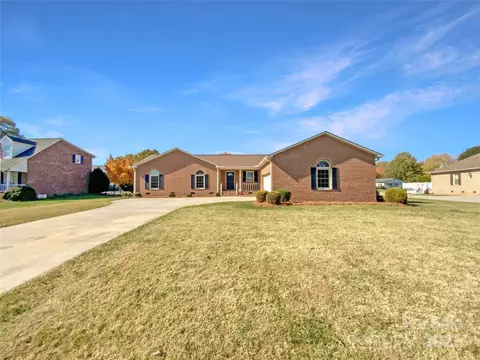 364 Palmer Cir, Rockwell, NC 28138