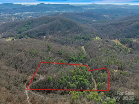Bob Barnwell Road, Asheville, NC 28803