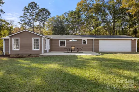3487 Old Hickory Rd, Lancaster, SC 29720