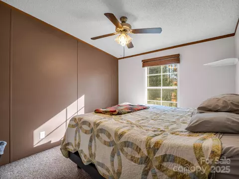 Bedroom - 3970 Silver Trl, Morganton, NC 28655 photo 4 of 6