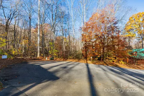 Twinbrook Lane, Maggie Valley, NC 28751