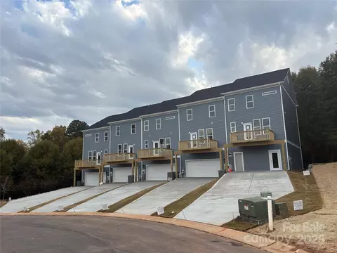 11029 Warfield 01 Ave #01, Huntersville, NC 28078