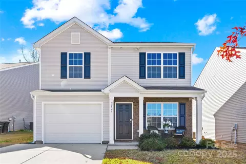 2721 Waybrook Dr, Dallas, NC 28034