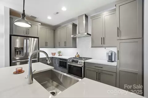 468 E 33rd St, Charlotte, NC 28205 photo 20