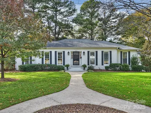 6624 Long Meadow Rd, Charlotte, NC 28210