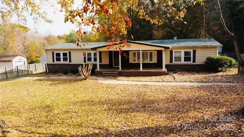 1110 Ramseur Dr, China Grove, NC 28023