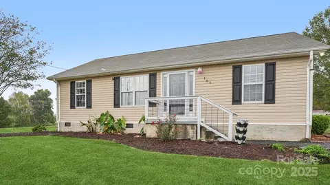 106 Williams Rd, Kings Mountain, NC 28086