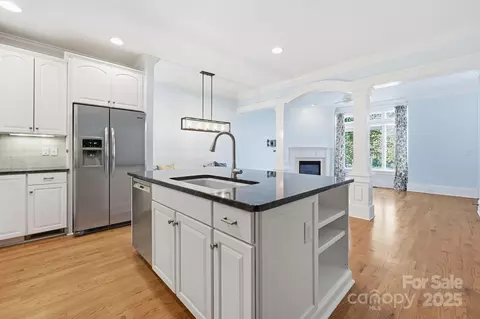 Kitchen - 329 Spring St, Davidson, NC 28036 photo 2 of 4