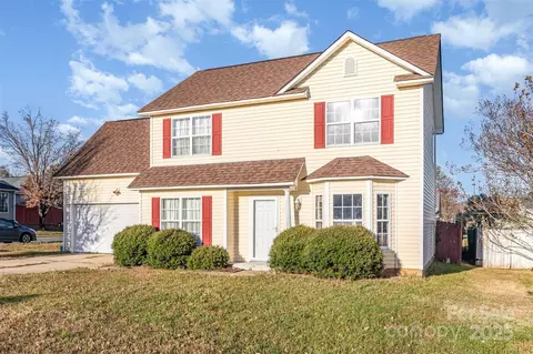 5812 Autumn Trace Ln, Indian Trail, NC 28079