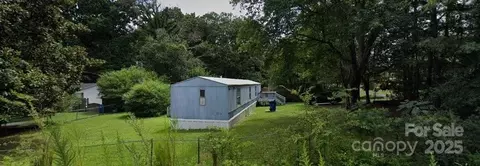 4719 Morningwood Dr, Matthews, NC 28105