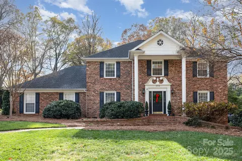 2715 Wamath Dr, Charlotte, NC 28210