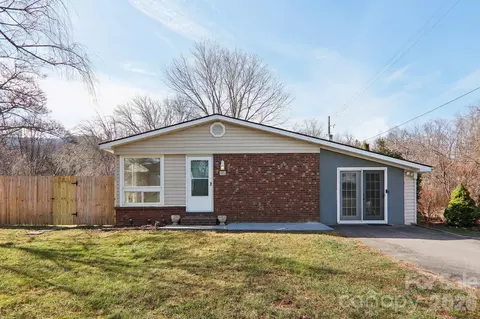 591 Blue Ridge Rd, Black Mountain, NC 28711