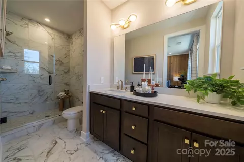 7007 Impulse Ct, Charlotte, NC 28205 photo 8