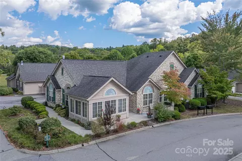90 Mountain Meadow U3 Cir #U3, Weaverville, NC 28787