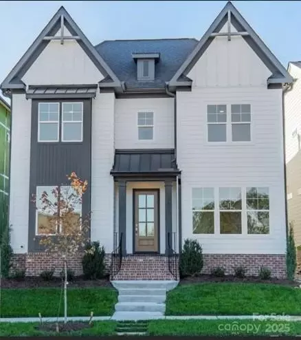 19032 Newburg Hill 23 Rd #23, Davidson, NC 28036