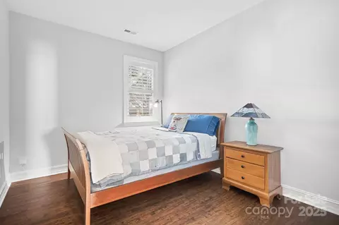 Bedroom - 20332 Colony Point Ln, Cornelius, NC 28031 photo 2 of 2