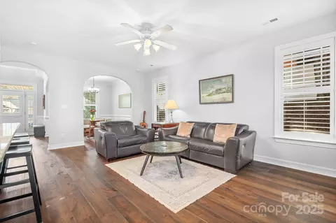 Living - 20332 Colony Point Ln, Cornelius, NC 28031 photo 2 of 2