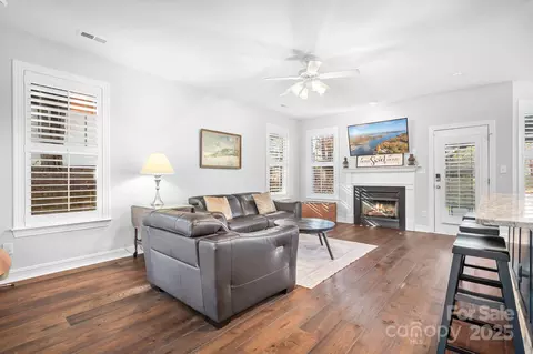 Living - 20332 Colony Point Ln, Cornelius, NC 28031 photo 1 of 2