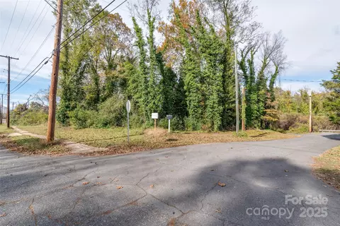 722 E Airline Ave, Gastonia, NC 28054