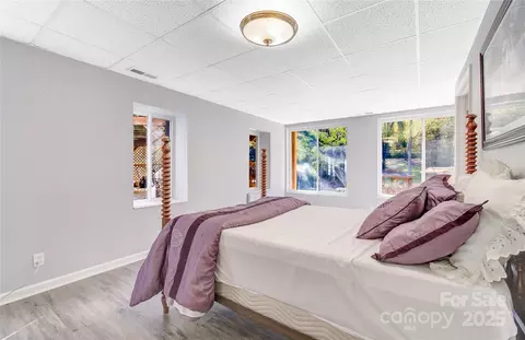 Bedroom - 130 Grapevine Ln, Tryon, NC 28782 photo 3 of 7