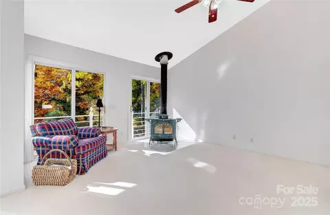 Living - 130 Grapevine Ln, Tryon, NC 28782 photo 3 of 4