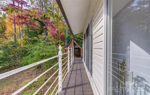 Exterior - 130 Grapevine Ln, Tryon, NC 28782 photo 2 of 7