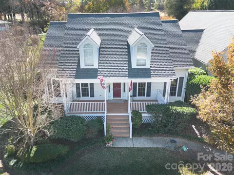 135 Greenbrier Creek Pl, Salisbury, NC 28146