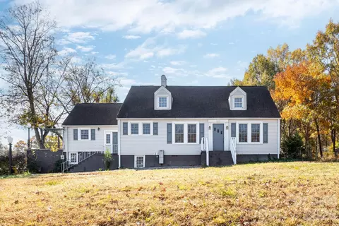 1402 Brantley Rd, Kannapolis, NC 28083