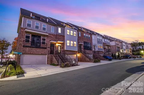 11011 Stetler St, Charlotte, NC 28204