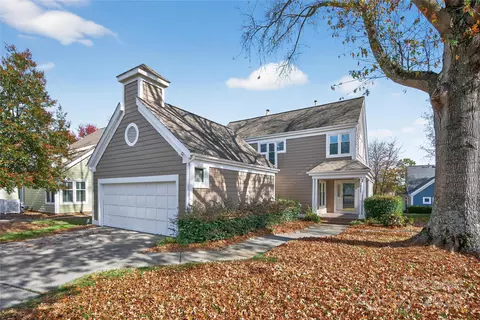 10317 Johns Towne Dr, Charlotte, NC 28210