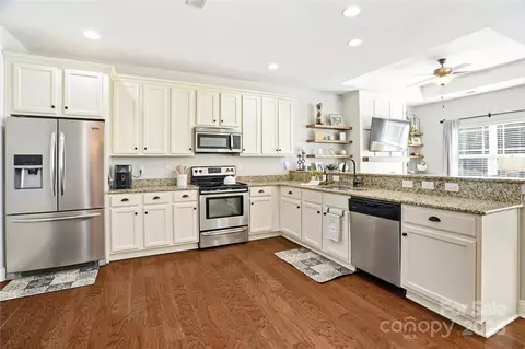 Kitchen - 3168 Delaware Dr, Denver, NC 28037 photo 1 of 5