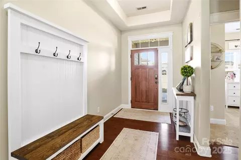 Entry Way - 3168 Delaware Dr, Denver, NC 28037 photo 2 of 3