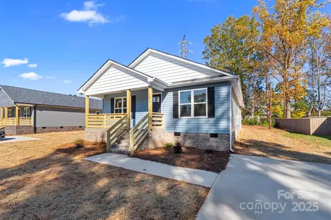 1075 Roberts St, China Grove, NC 28023