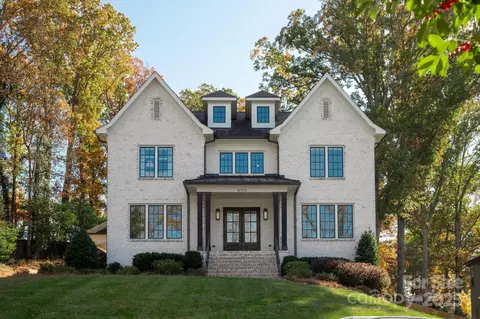 4110 Tangle Dr, Charlotte, NC 28211