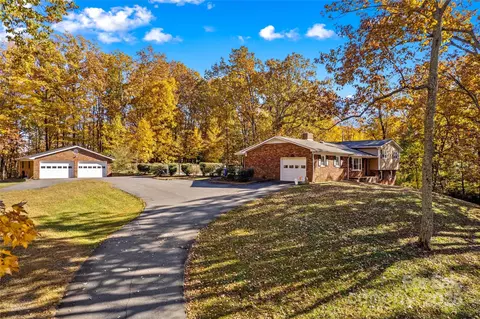 2607 Logan Dr, Valdese, NC 28690