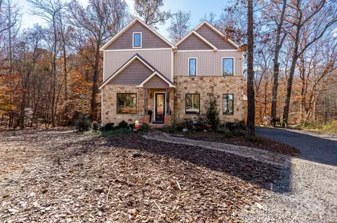600 E Monbo Rd, Statesville, NC 28677