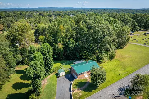 Other - 111 Baxter St, Morganton, NC 28655 photo 7 of 8