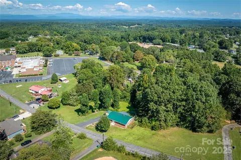 View/Area - 111 Baxter St, Morganton, NC 28655 photo 2 of 4