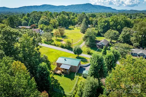 View/Area - 111 Baxter St, Morganton, NC 28655 photo 4 of 4