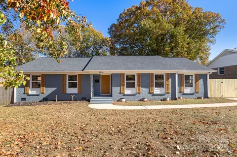 5116 Carriage Drive Cir, Charlotte, NC 28205