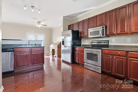 Kitchen - 11635 Truan Ln, Cornelius, NC 28031 photo 1 of 2