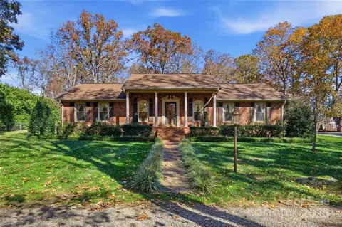 1704 Charles Raper Jonas Hwy, Mount Holly, NC 28120