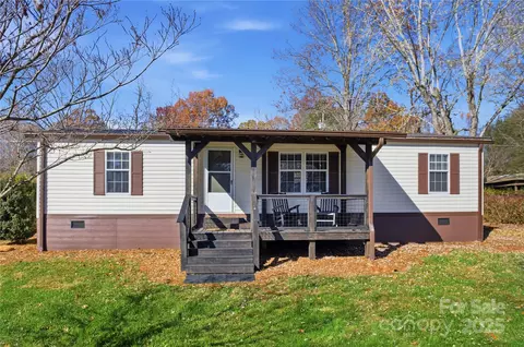 5312 Sheriffs Rd, Lenoir, NC 28645